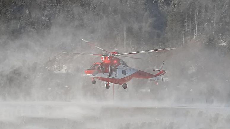 Turysta zgubił szlak na Rysy i uszkodził nogę - akcja ratunkowa w ekstremalnych warunkach pogodowych