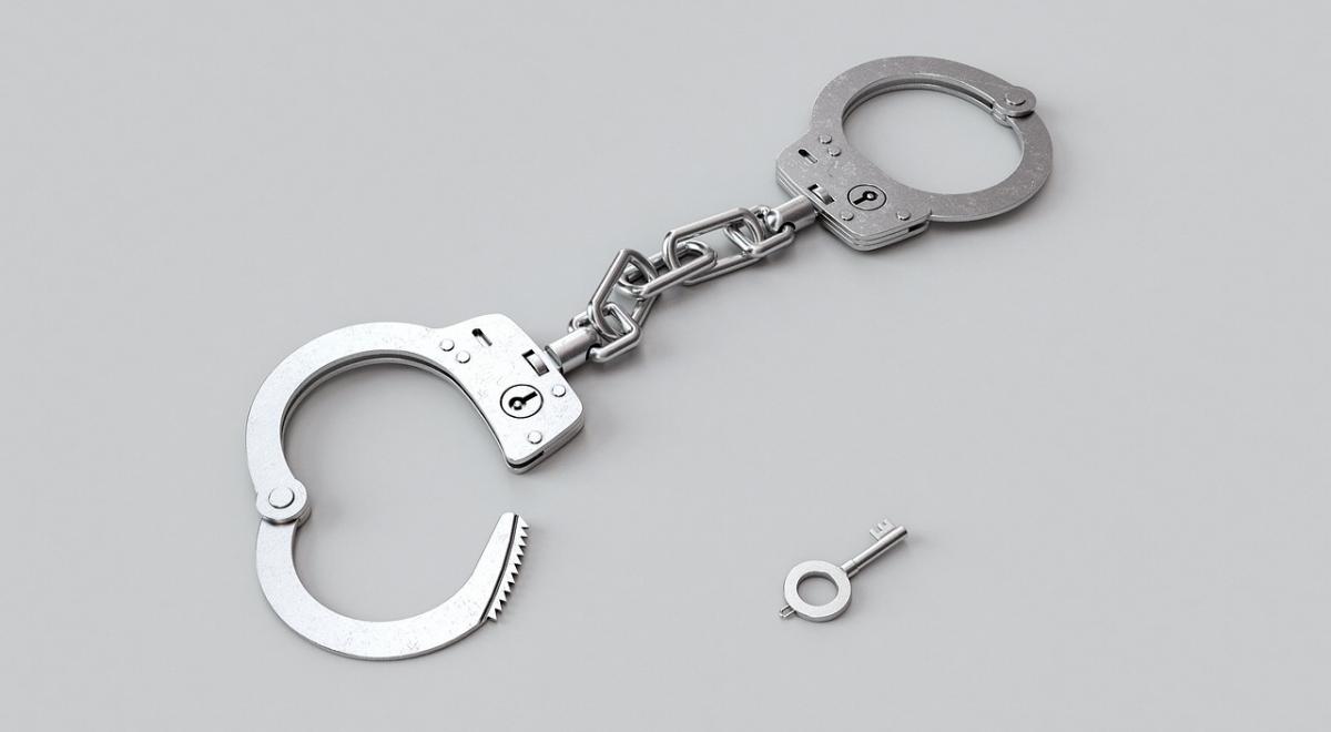 Nowotarska policja zatrzymała 46-letnią kobietę za kradzież sklepową