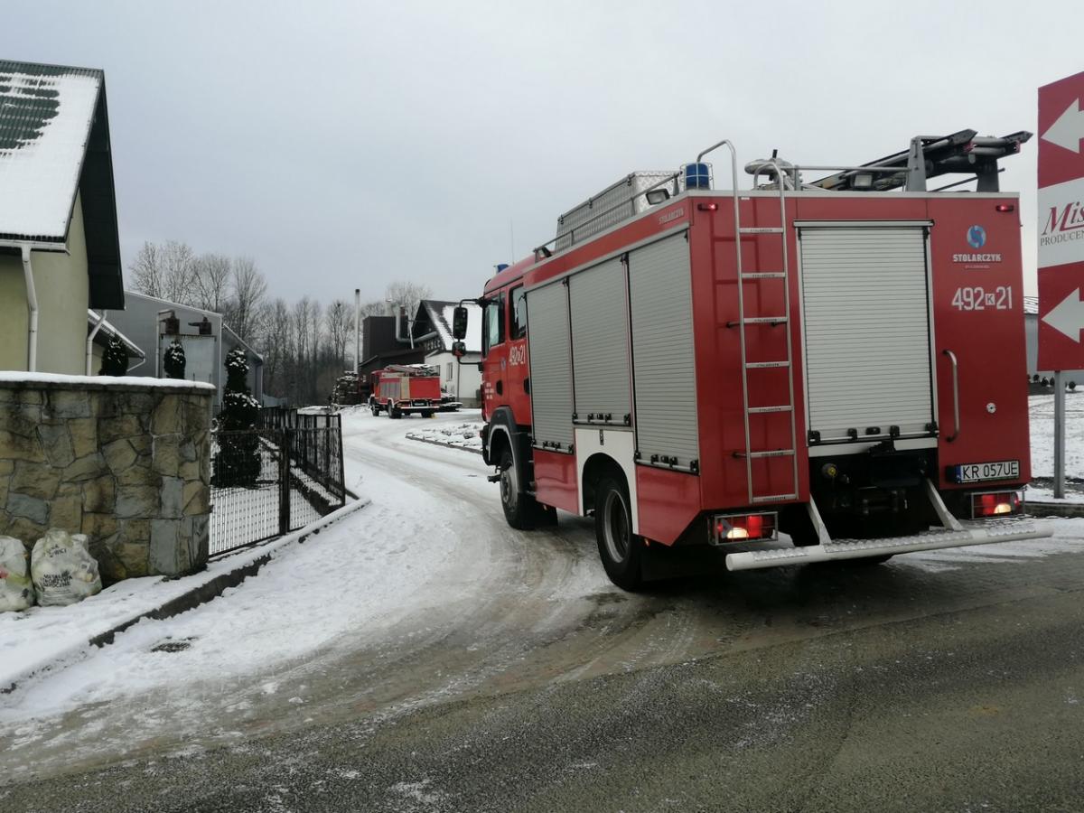 Akcja strażacka w stolarni w Spytkowicach (zdjecia)