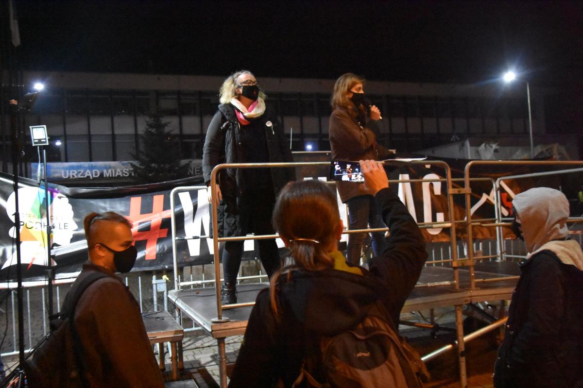 Protest kobiet przeciw decyzji zakopiańskich radnych - gościem specjalnym Marta Lempart (zdjęcia)