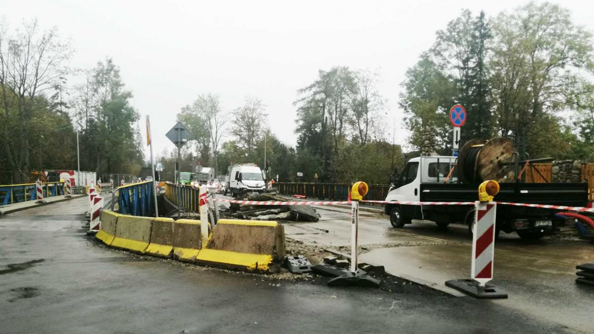 Budują nowy most w Kirach - uwaga na utrudnienia (zdjęcia)