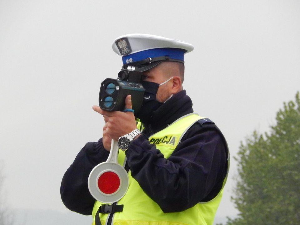 Wypadki, utracone prawa jazdy - raport małopolskiej policji