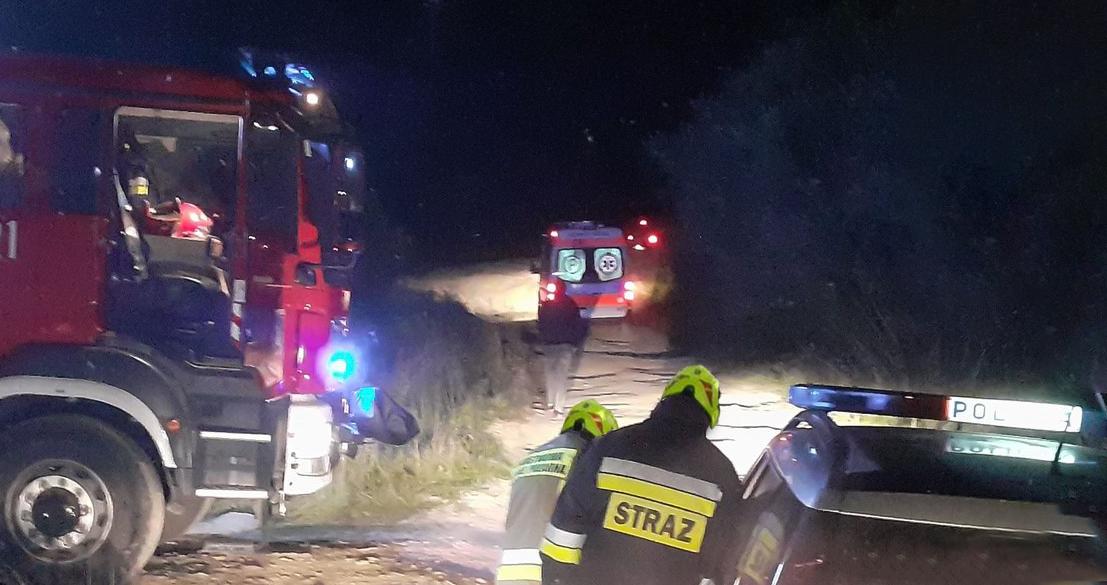 Otwarte złamanie nogi po upadku z motocykla - groźny wypadek na Orawie (zdjęcia)