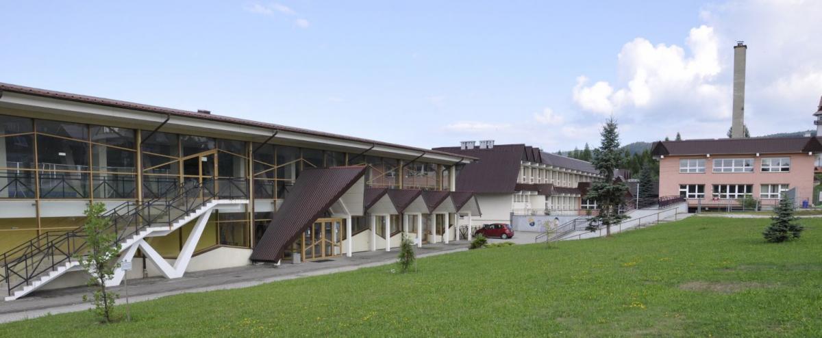 Koronawirus w szkole w Maniowach - wprowadzono hybrydowy tryb nauczania