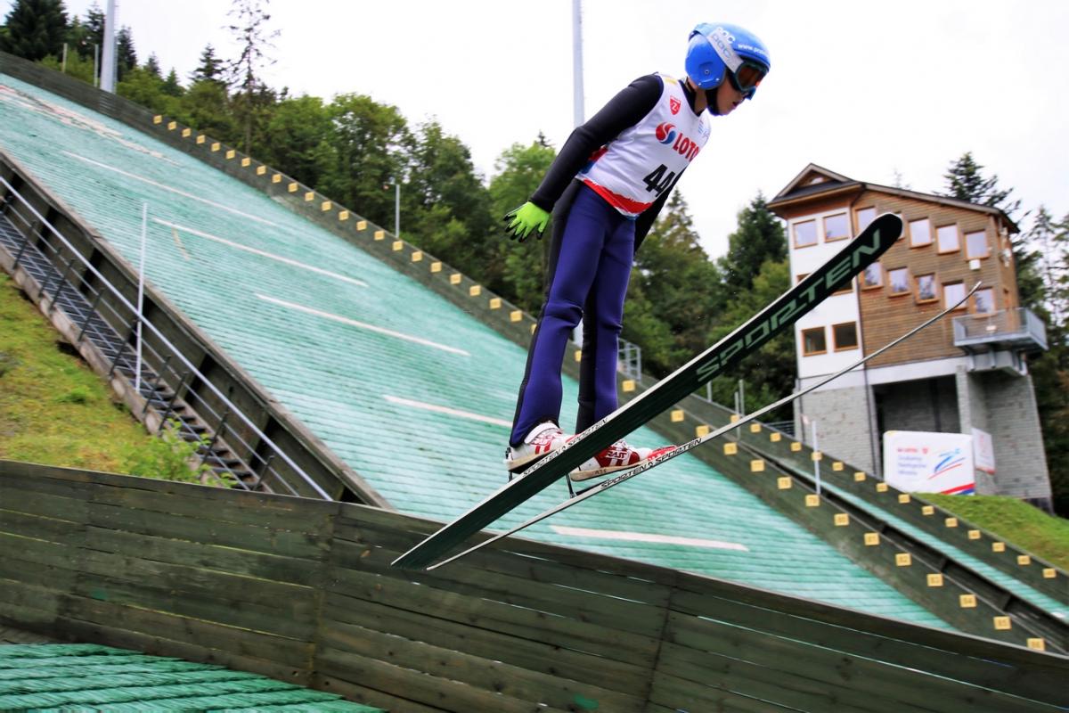 Najmłodsi walczyli o medale LOTOS Cup  w skokach i kombinacji