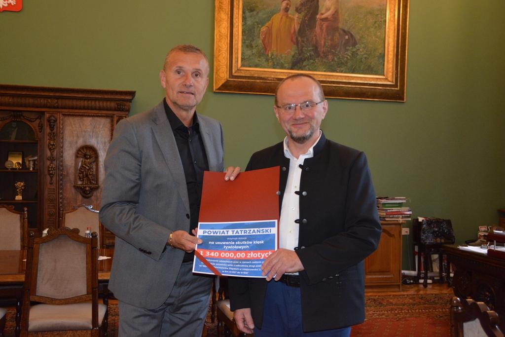Powiat tatrzański otrzymał środki na stabilizację osuwiska i odbudowę drogi