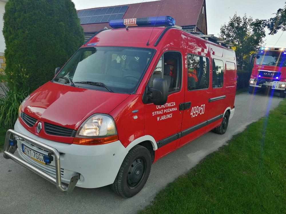 Strażak uratował starszą kobietę