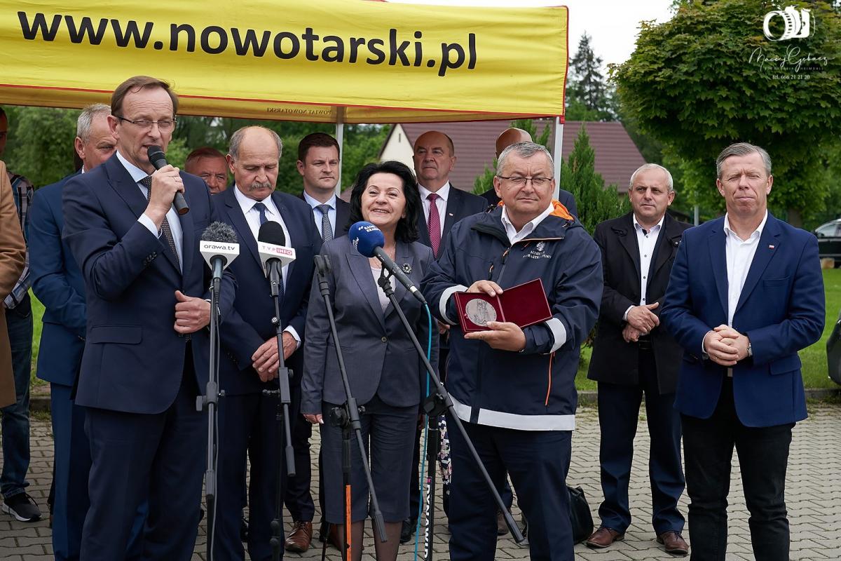 Minister Adamczyk o inwestycjach na Podtatrzu - zobacz zdjęcia ze spotkania w Skawie