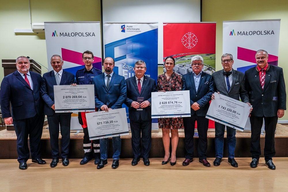 Szpitale w Nowym Targu, Zakopanem i Suchej Beskidzkiej otrzymają wyposażenie i sprzęt niezbędny do skutecznej walki z pandemią koronawirusa
