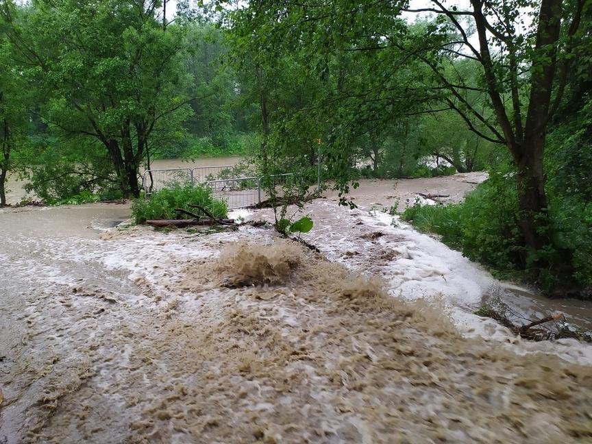 Potężna nawałnica przeszła nad gminą Nowy Targ (zdjęcia)