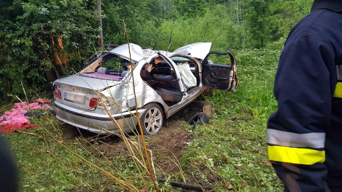 Śmierć 17-letniego kierowcy - tragiczny finał wczorajszego wypadku w Sieniawie