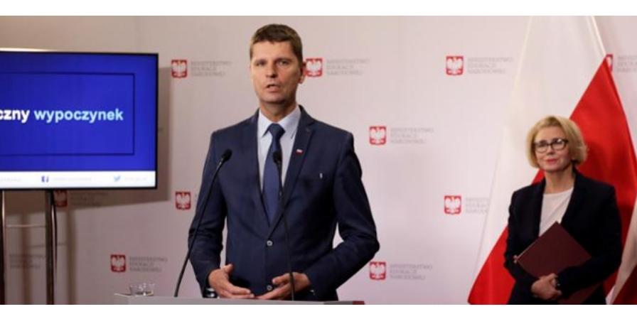 Zdalne nauczanie w szkołach do 26 czerwca br.