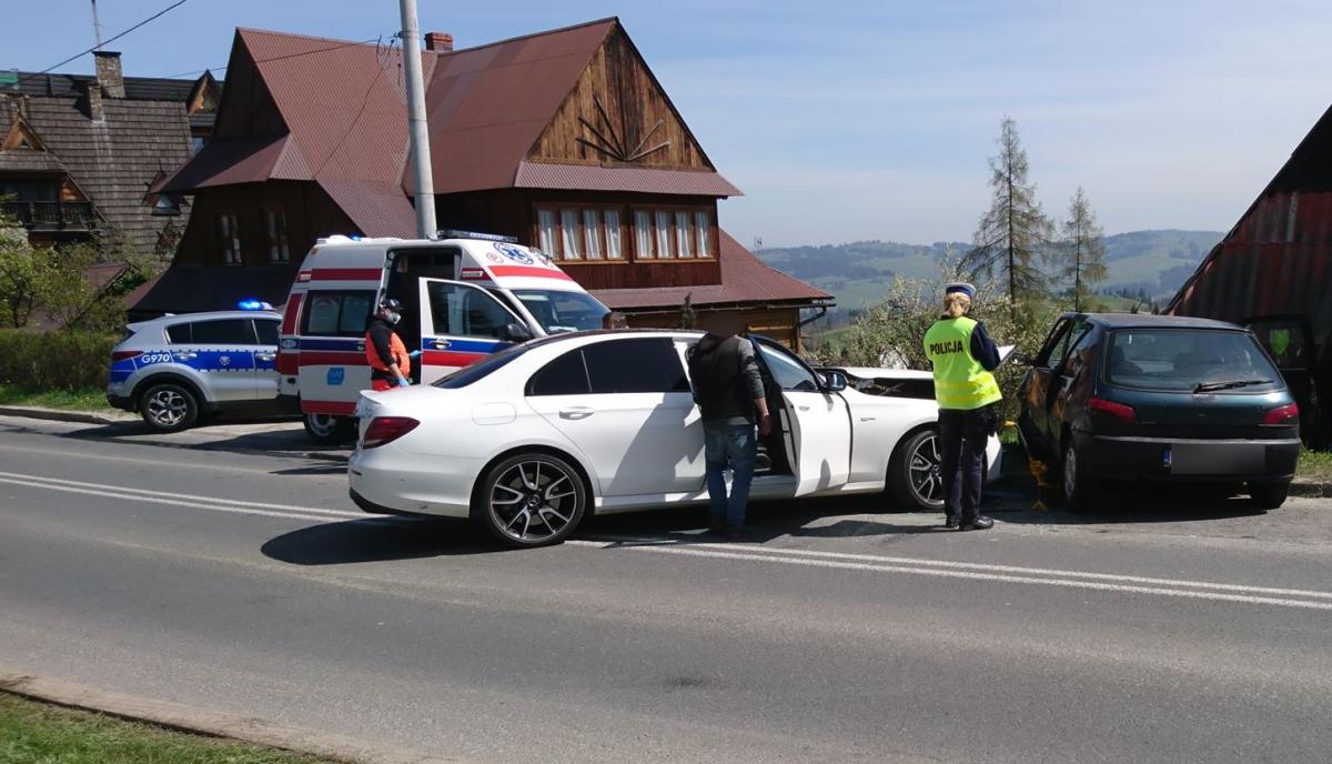 Policja podała szczegóły zderzenia w Bukowinie Tatrzańskiej  (zdjęcia)