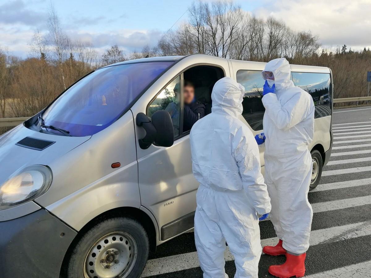 Obowiązkowa 14-dniowa kwarantanna dla wszystkich wracających do Polski - wytyczne