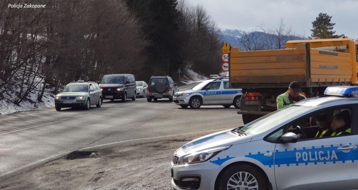 Zakończenie ferii zimowych 2020 - tatrzańska policja apeluje o ostrożność na drogach