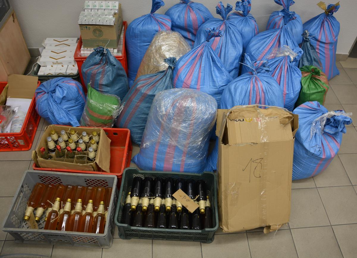 Handlował nielegalnym tytoniem i alkoholem, a w dodatku narkotykami