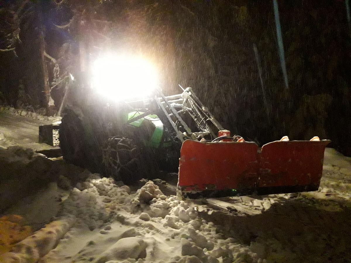 Gubałówka. Pług uszkodził skrzynkę gazową (zdjęcia)