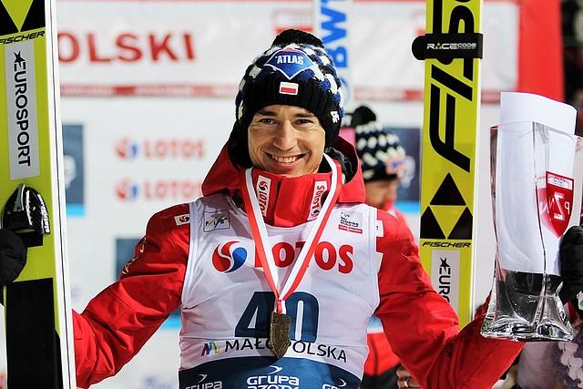 Kamil Stoch wygrywa kolejny konkurs Pucharu Świata