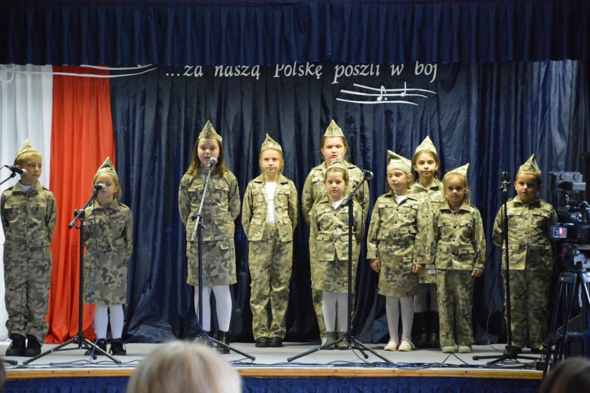 Festiwal Pieśni Patriotycznej i Żołnierskiej im. Feliksa Gwiżdża w Odrowążu