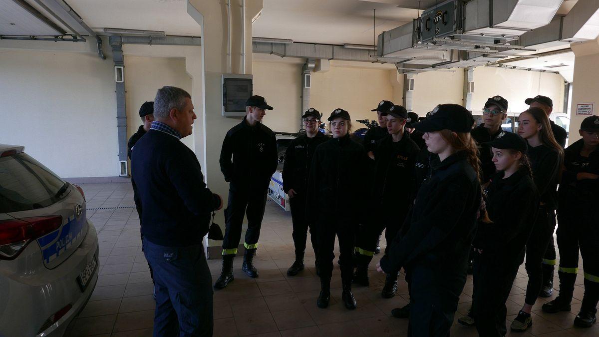 Komenda policji – otworem przed kadetami