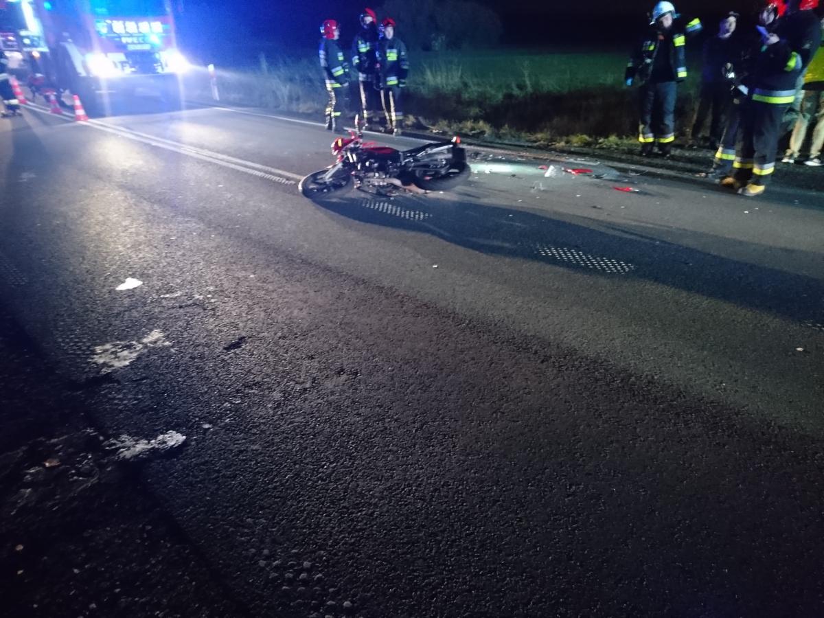 Wypadek motocyklisty między Wróblówką a Pieniazkowicami  (zdjęcia)