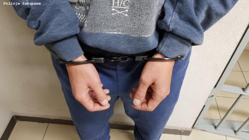 Został pobity, gdy wychodził z karczmy. Sprawca już w rękach policji