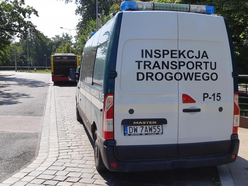Przewoził dzieci bez zezwolenia