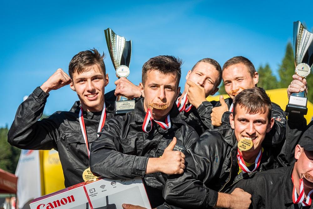 Druhowie z OSP Zubrzyca Dolna podwójnymi zwycięzcami Ogólnopolskiej Olimpiady OSP