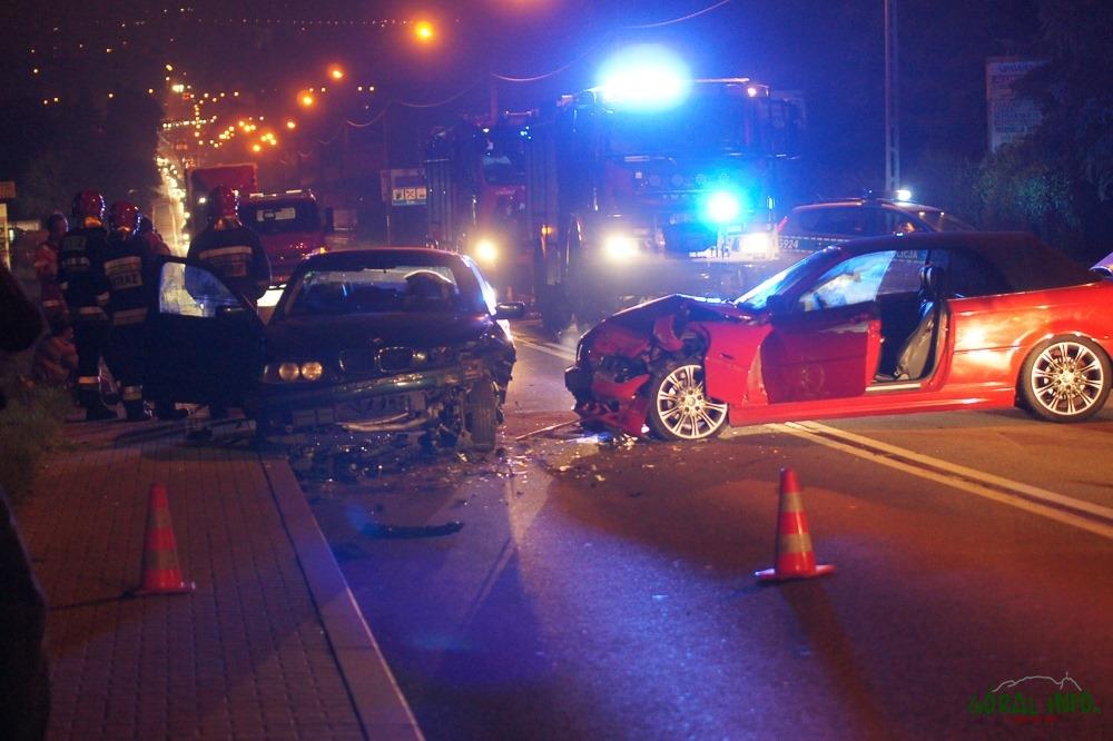 Zderzenie dwóch BMW na Niwie (zdjęcia)
