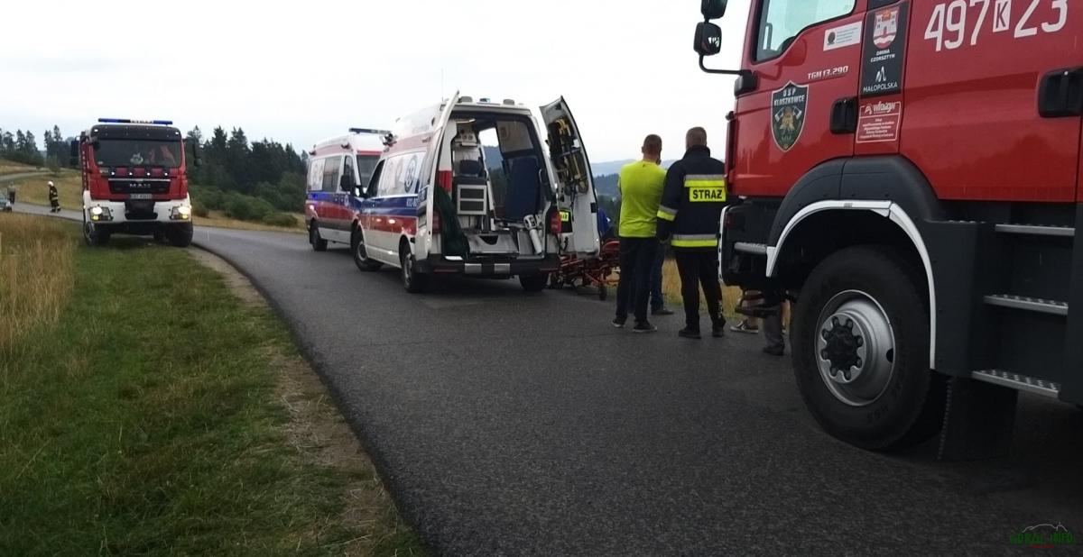 Wypadek motocyklisty na drodze z Czorsztyna do Kluszkowiec - zdjęcia