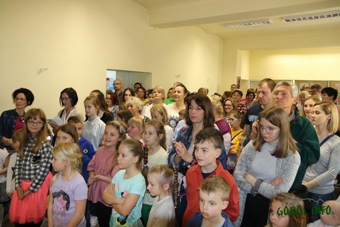 Wernisaż 44. Wojewódzkiego Konkursu „Matka w oczach dziecka” (zdjęcia)