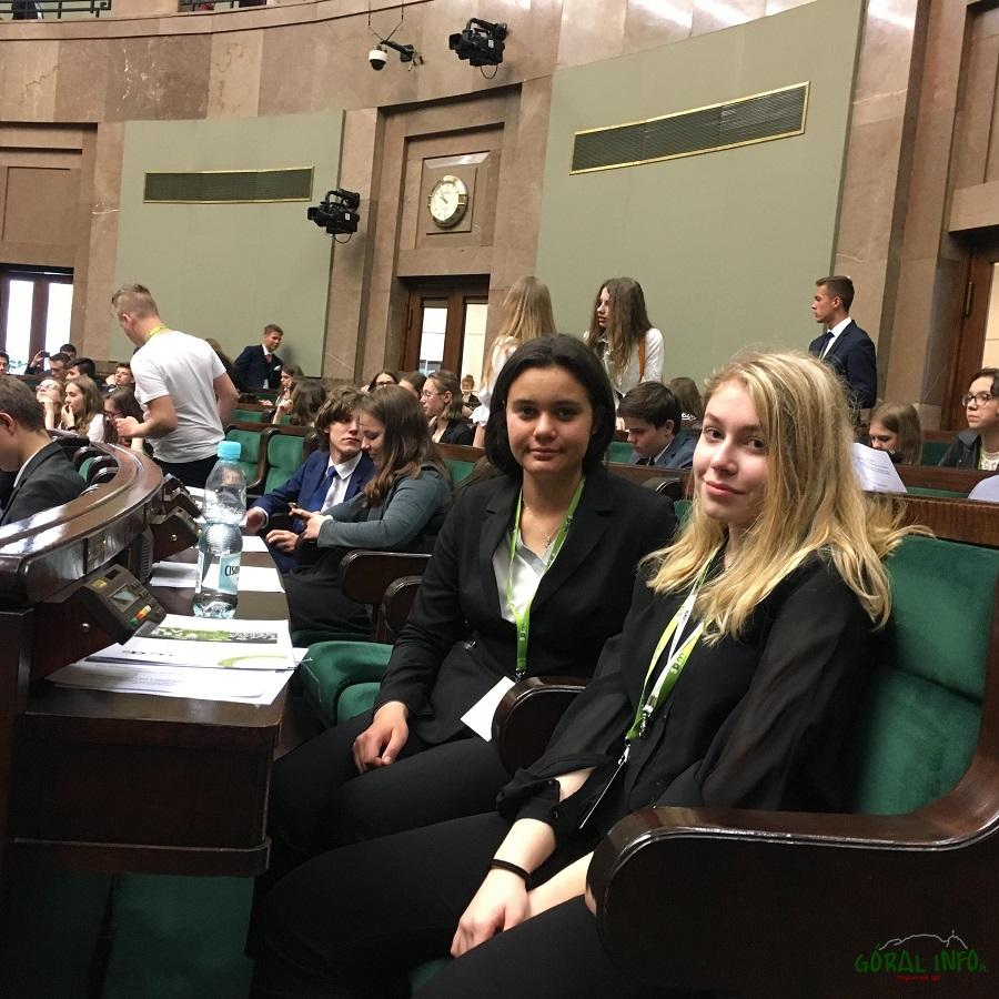 Uczennice II LO na XXV Sejmie Dzieci i Młodzieży