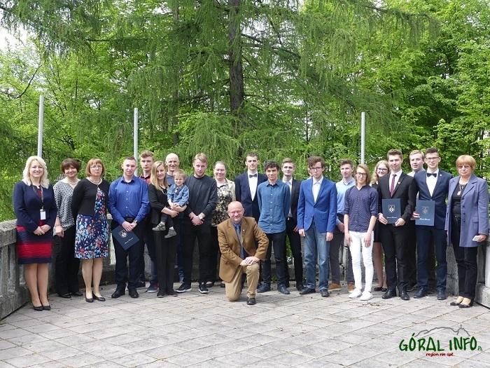 11 Laureatów Międzyszkolnych Zawodów Matematycznych z Goszczyńskiego (zdjęcia)