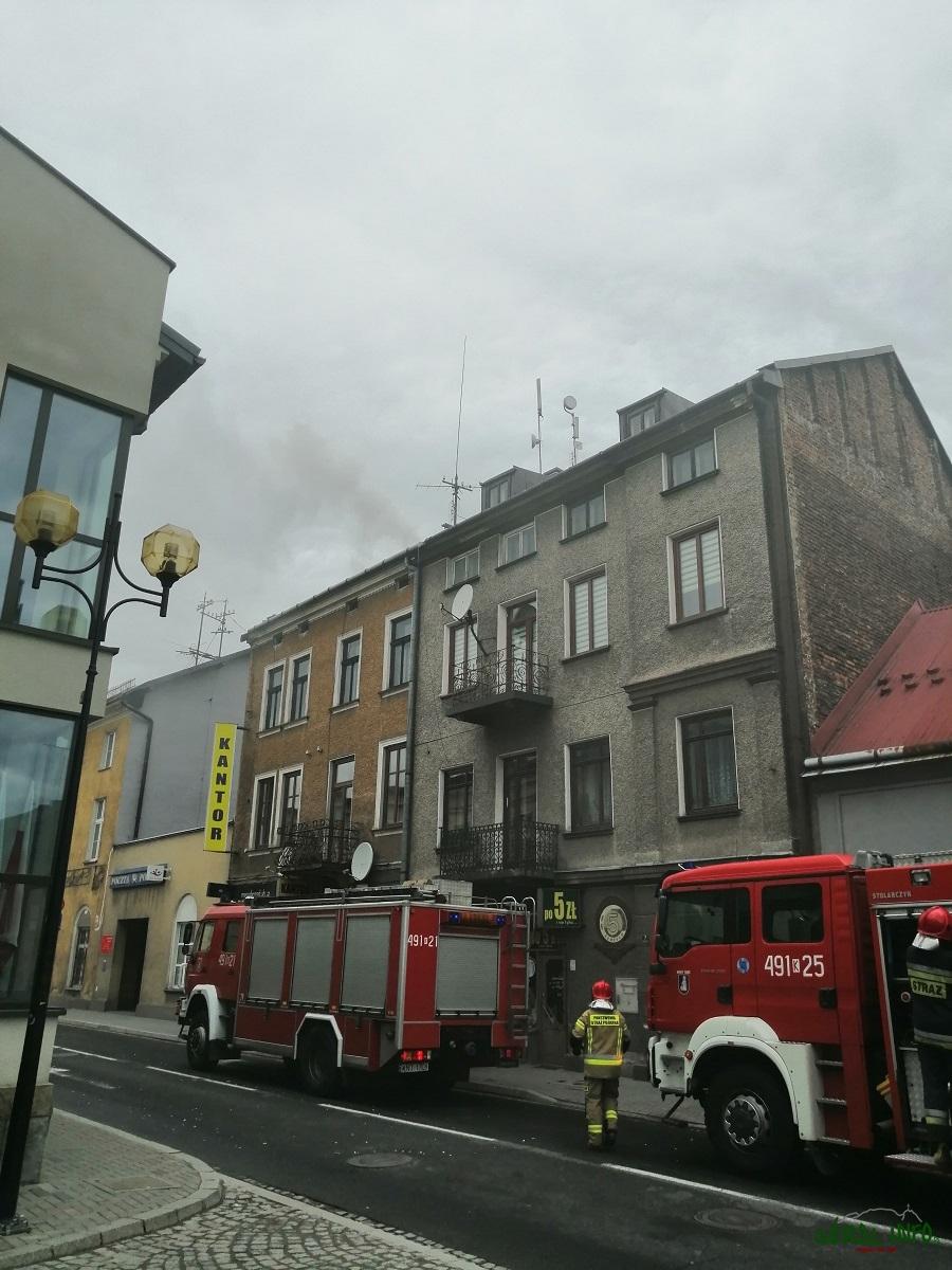 Pożar sadz przy ul. Sobieskiego w Nowym Targu (zdjęcia)