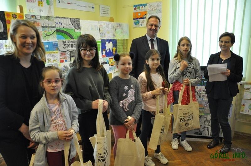 Rozstrzygnięcie konkursu plastycznego pn. 