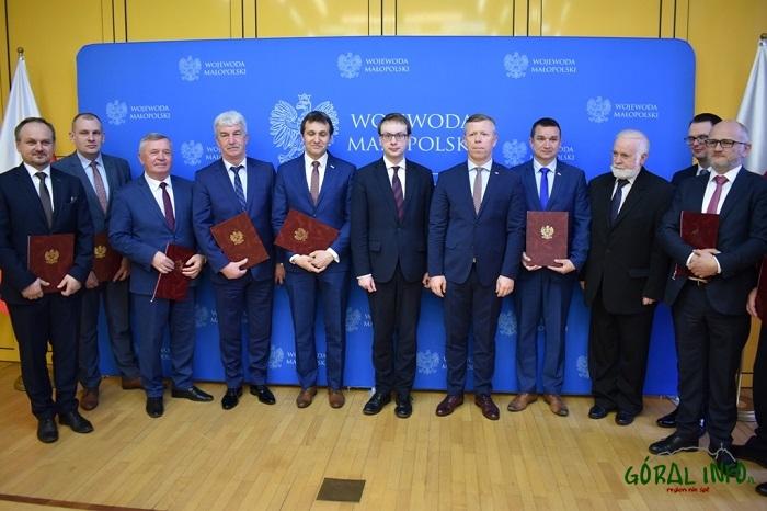 Rządowe wsparcie dla małopolskich samorządów
