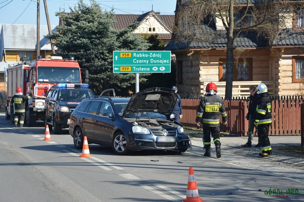 Zderzenie samochodów w Chochołowie (zdjęcia)