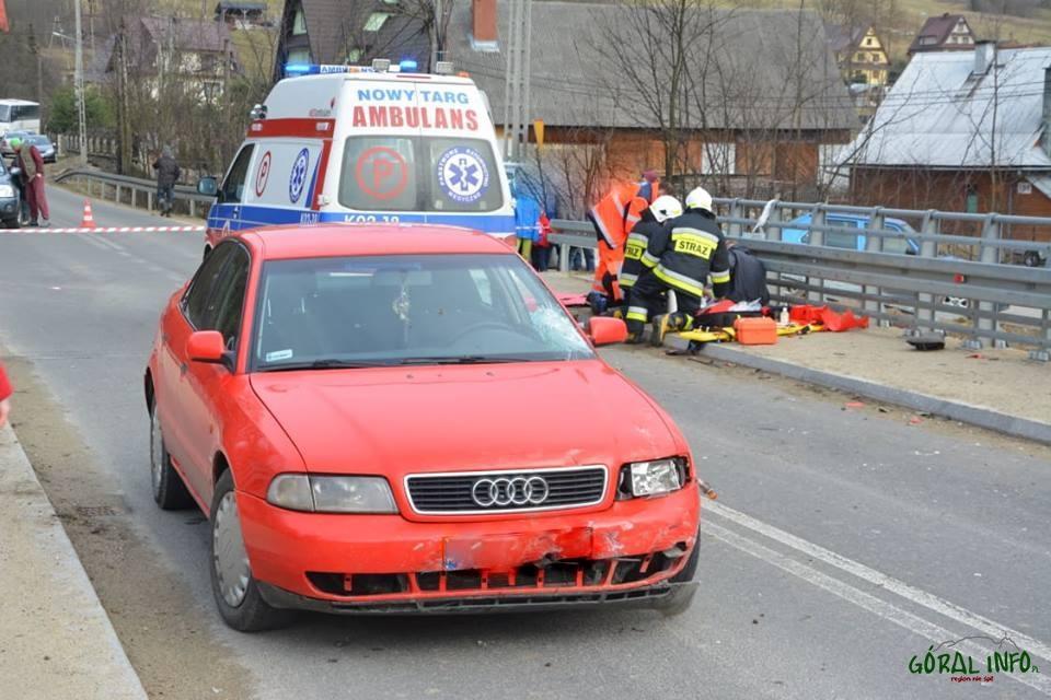 Tragiczny wypadek w Ratułowie - 9-latek w ciężkim stanie zabrany do szpitala (zdjęcia)