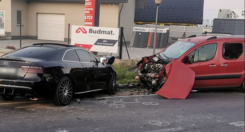 Groźna czołówka w Czarnym Dunajcu