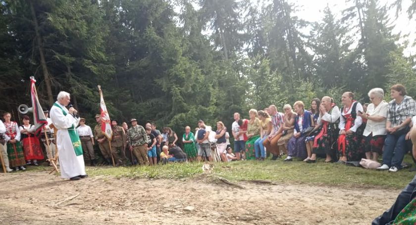 Uroczysta Msza Święta na Żeleźnicy 