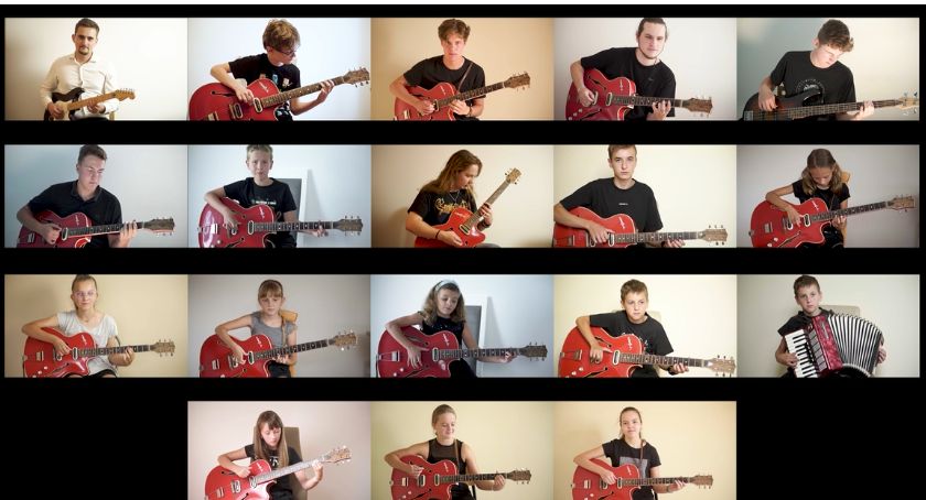 Piotr Kret z uczniami prezentuje fragmenty utworów Czerwonych Gitar