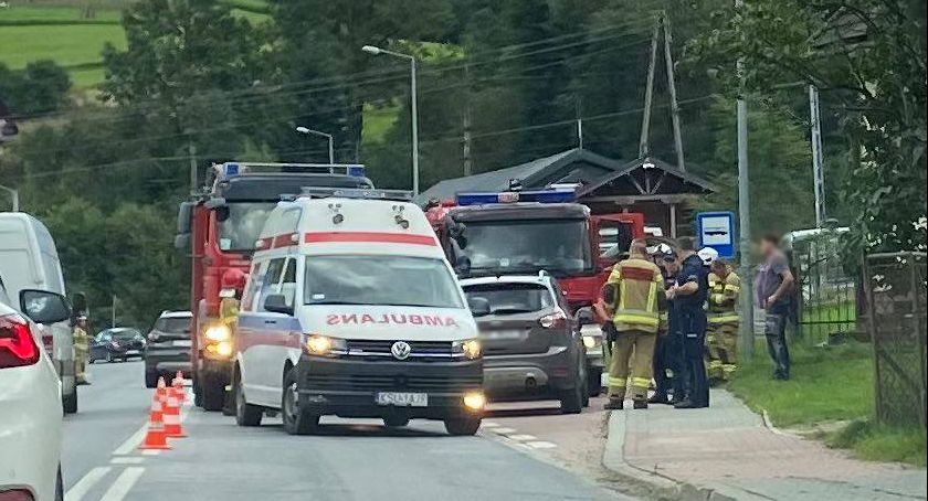 Nagłe zatrzymanie krążenia na drodze w Rabie Wyżnej (zdjęcia) 