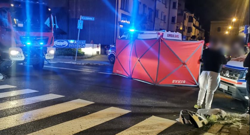 Skuterem podróżowali nastolatkowie, ranna pasażerka