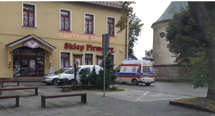 Czarny Dunajec. Ratownicy pomogli pijanej kobiecie