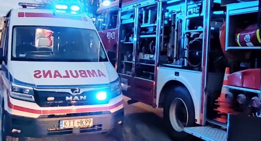 Najechał na śpiącego policjanta - motocykl wypadł z drogi