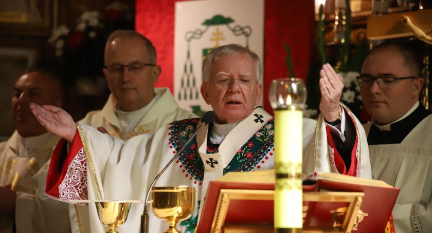 100-lecie poświęcenia i 10-lecie konsekracji kościoła św. Anny w Zębie