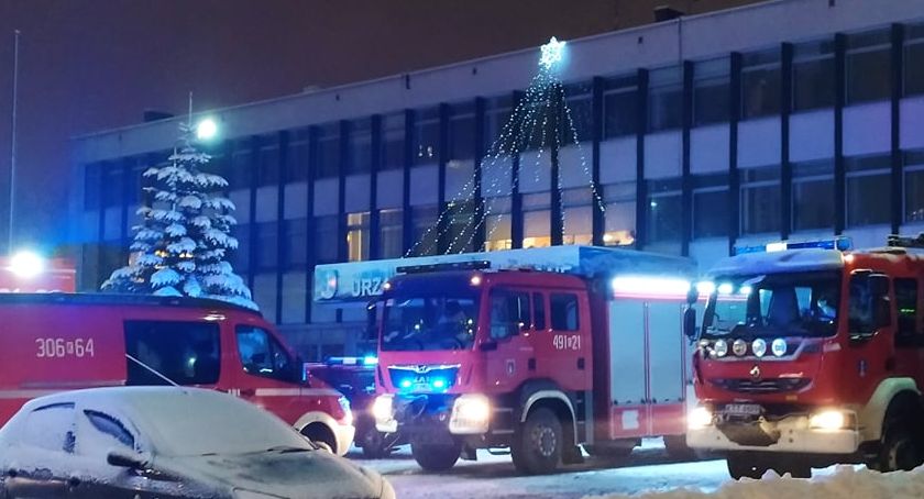 Tajemniczy pakunek w Urzędzie Miasta postawił służby na nogi - wiemy co to było