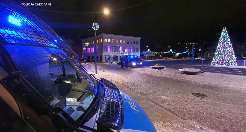 Policjanci podsumowują święta pod Tatrami - 167 interwencji, w tym 16 kolizji drogowych