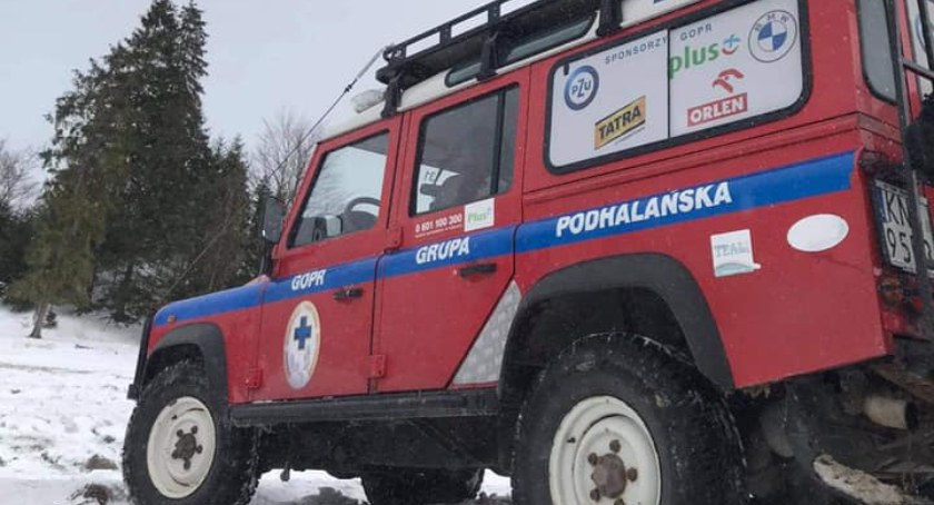 Akcja ratunkowa na Babiej Górze - biegacze górscy stracili orientację 