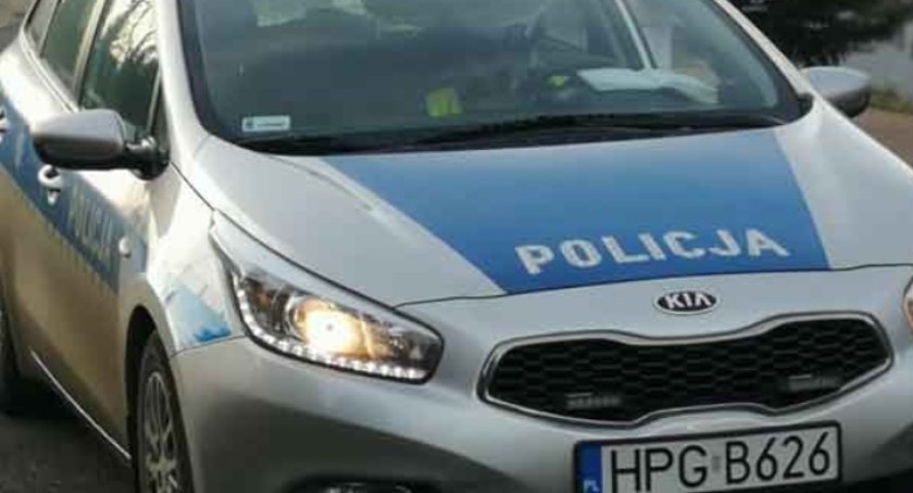 2 wypadki i 11 kolizji - nowotarska policja podsumowuje weekend